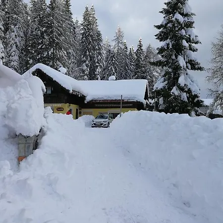 Σπίτι διακοπών Almhuetten Sonnblick & Almfried