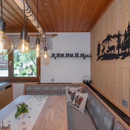 Almhuetten Sonnblick & Almfried Vakantiehuis