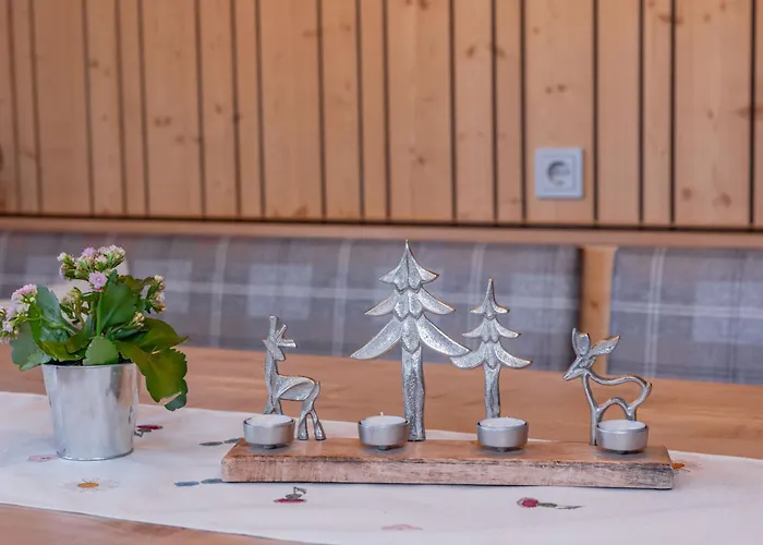 Almhuetten Sonnblick & Almfried Sonnenalpe Nassfeld